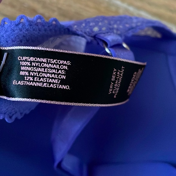 Victoria’s Secret Very Sexy Lace Push-up Bra NWT 32DDD - Picture 6 of 9